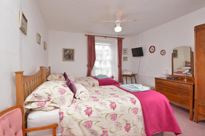 The Old Bakehouse Bed and Breakfast Colyton Εξωτερικό φωτογραφία